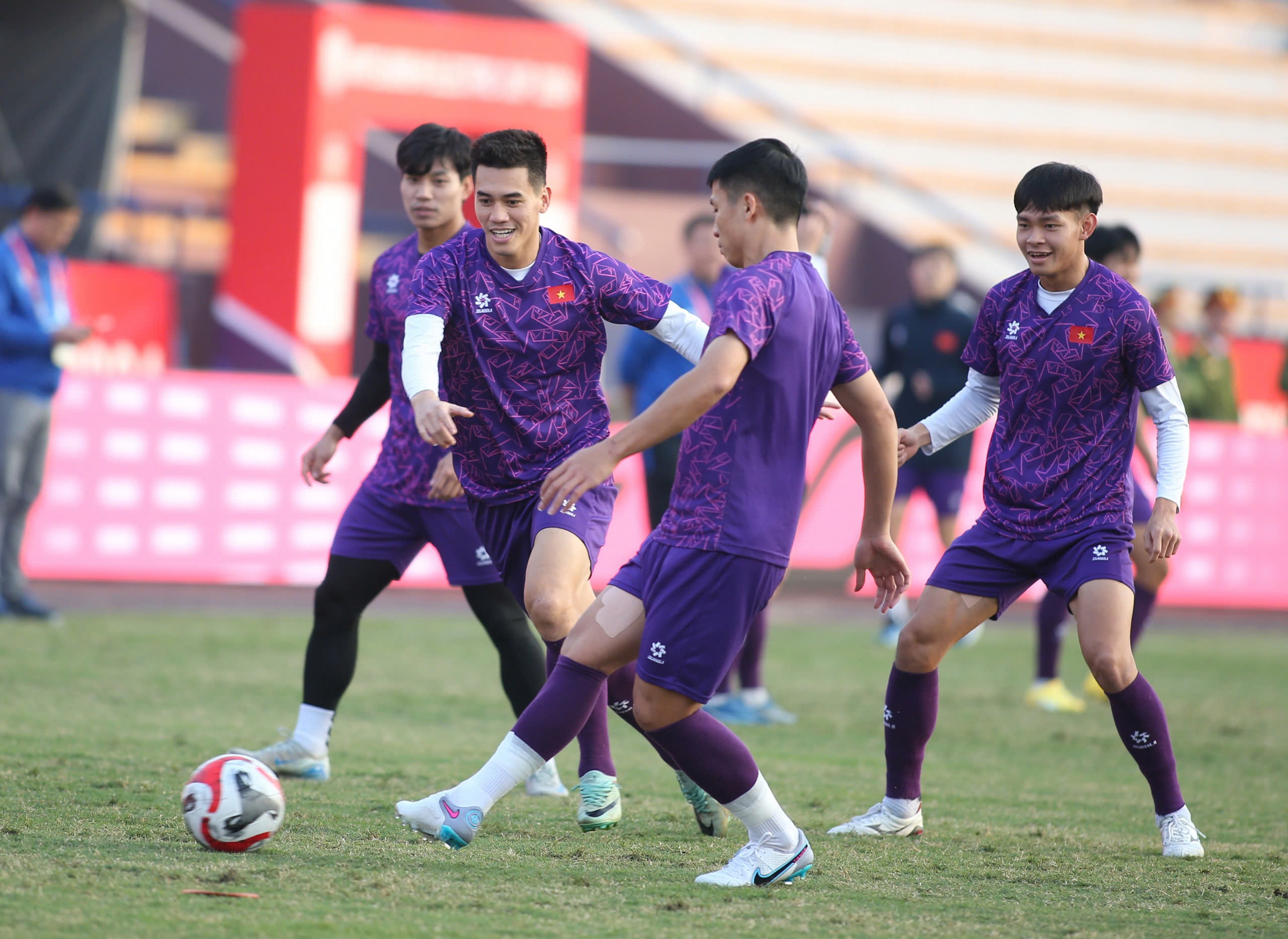 tuyen Viet Nam anh 9