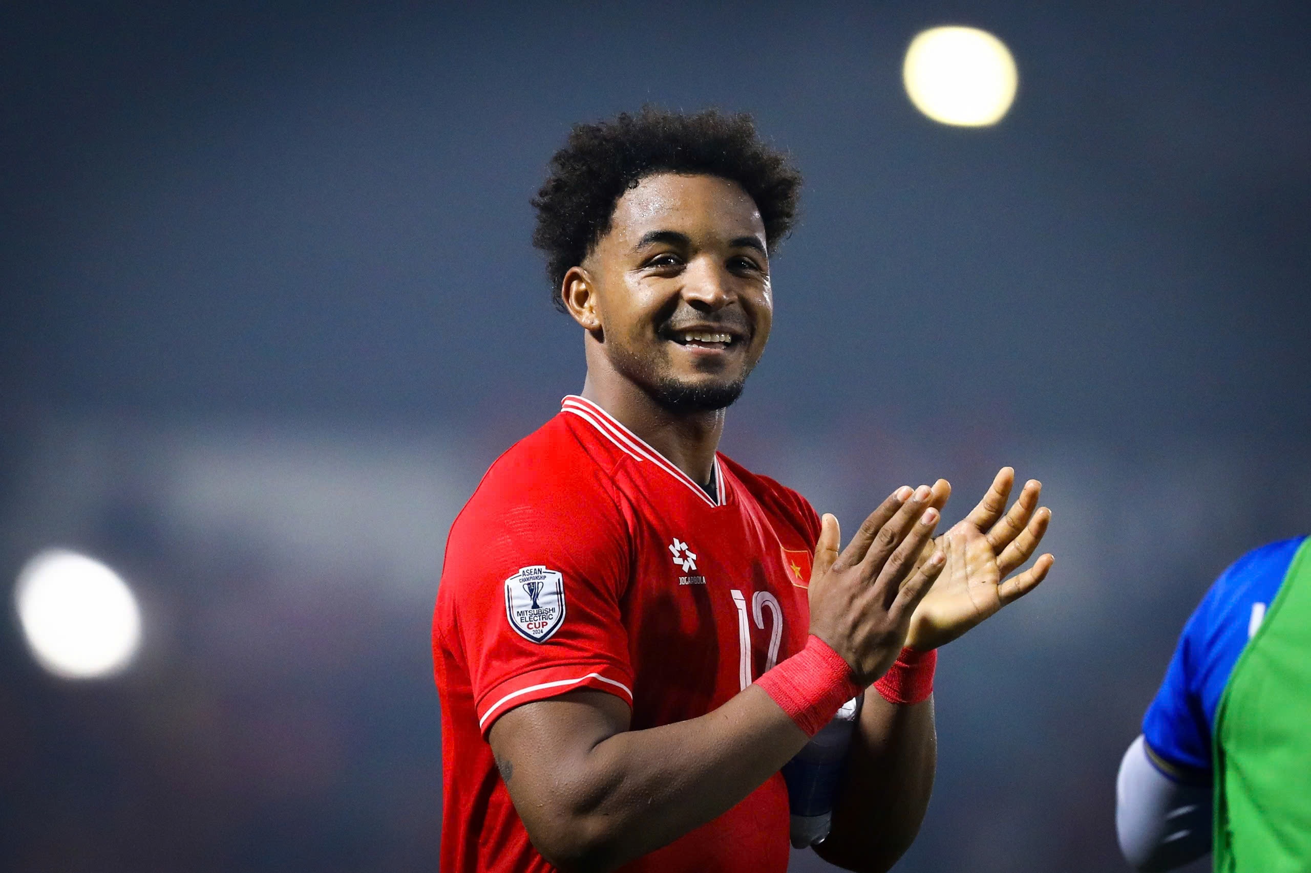 Rat kho de ngan can Xuan Son hinh anh