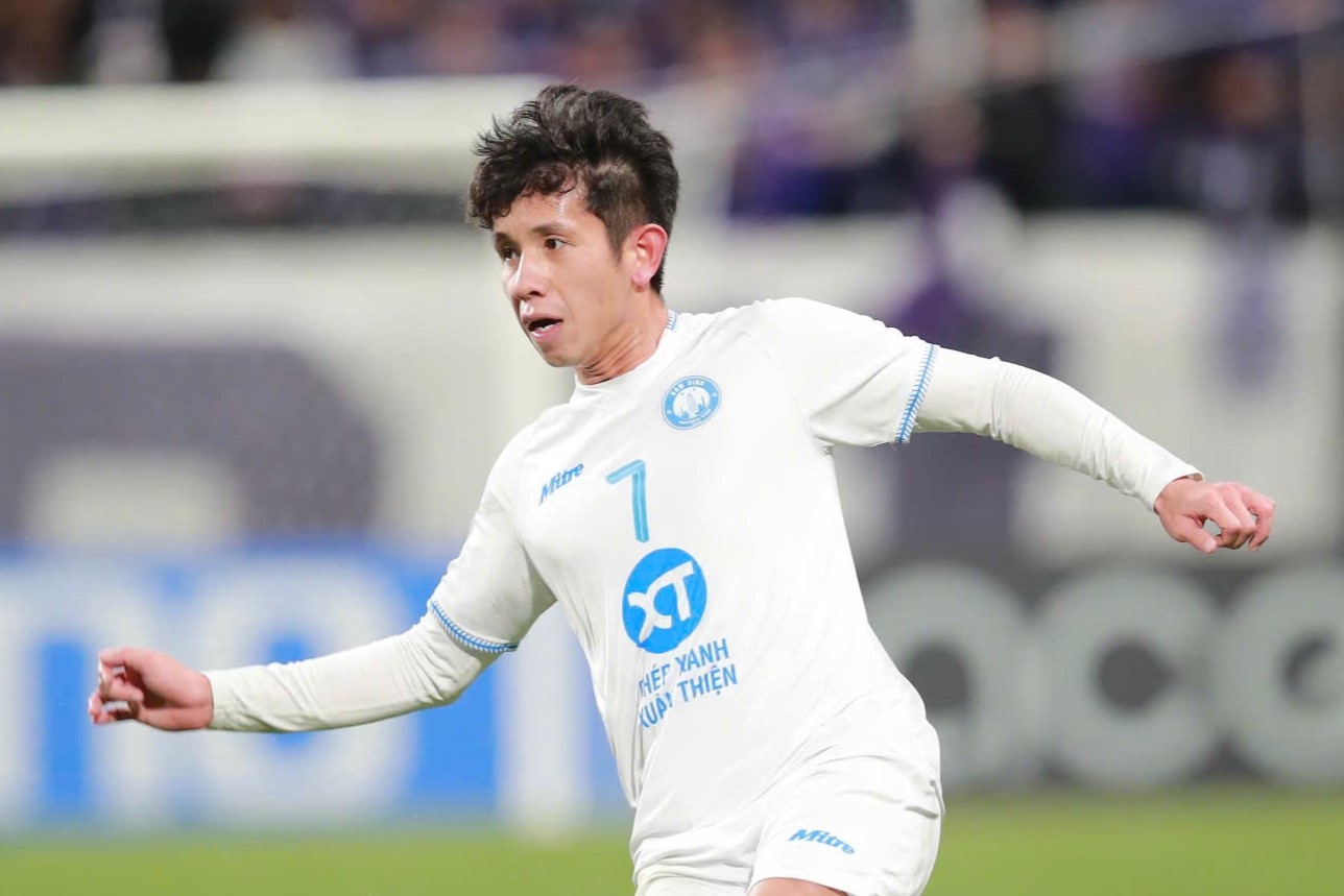 Thua 0-7 sau 2 luot tran, Nam Dinh dung buoc tai chau luc hinh anh