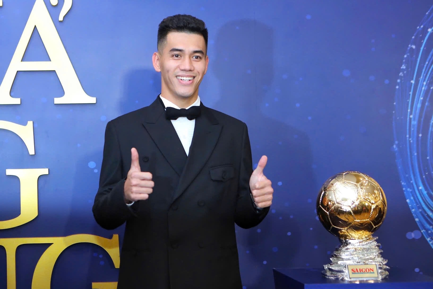 Gianh Qua bong vang, Tien Linh dung toan bo tien thuong lam tu thien hinh anh