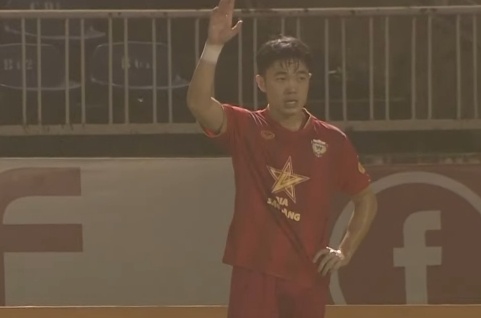 Xuan Truong suyt lap sieu pham hinh anh