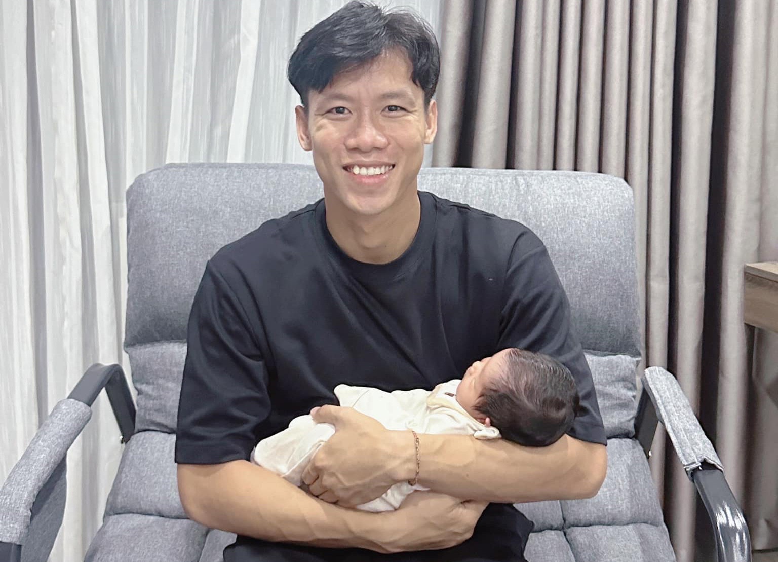 Que Ngoc Hai lam bo bim sua lan 3 hinh anh