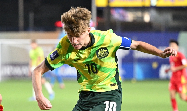 Cau thu Australia buc boi vi hoa U17 Viet Nam hinh anh