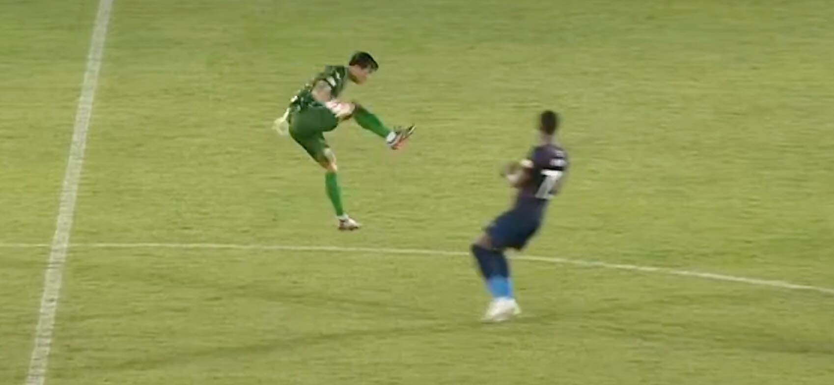 Bui Tien Dung bo khung thanh khien Da Nang suyt tra gia hinh anh