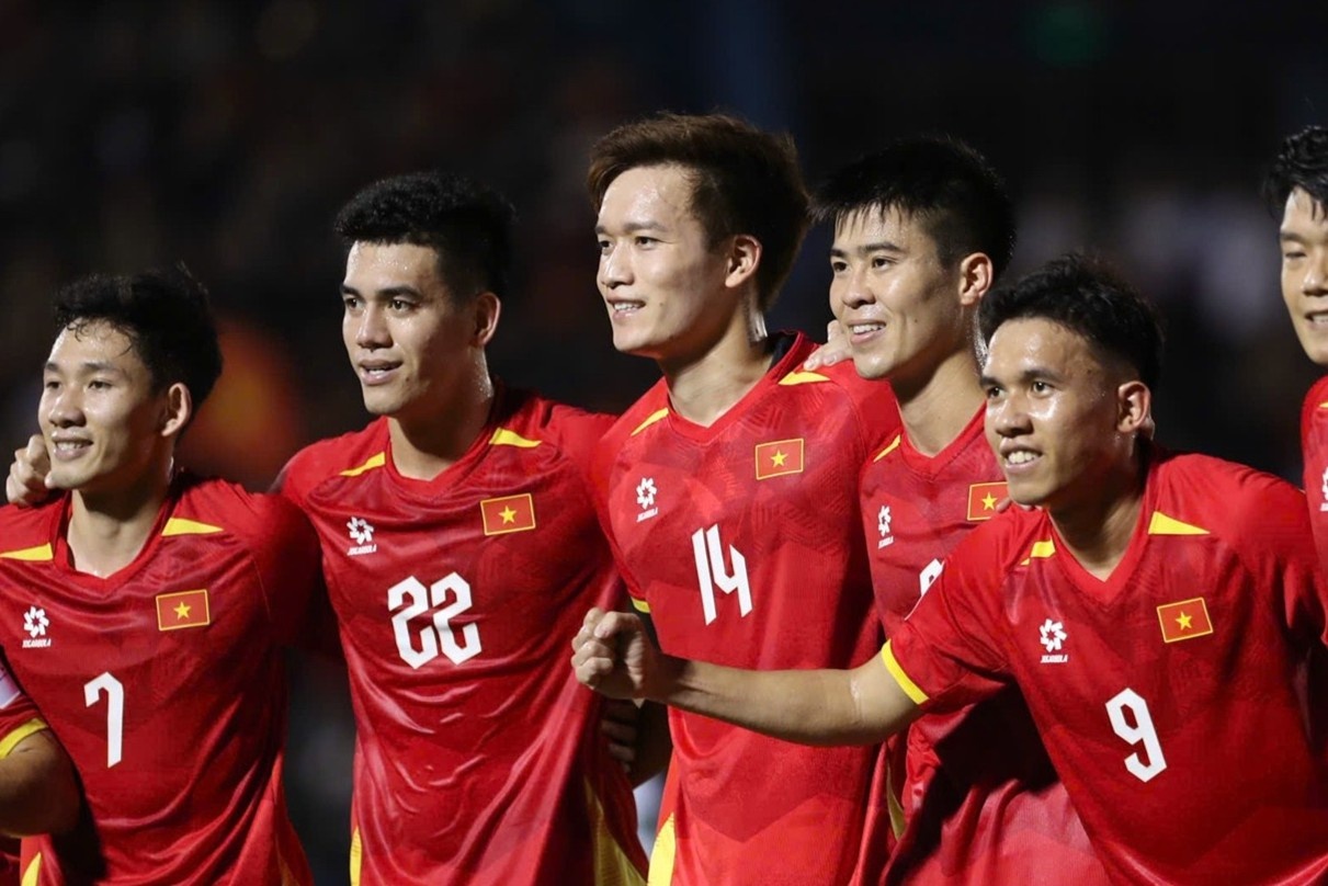 Tuyen Viet Nam khong ngai sao nhap tich Malaysia hinh anh