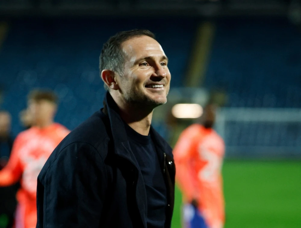 Lampard dua Coventry tro lai dinh cao nhu the nao? hinh anh