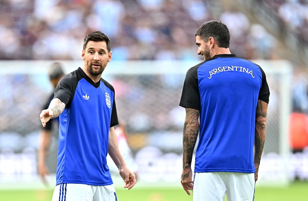 Ra mat truyen tranh ve chuc vo dich World Cup cua Messi hinh anh