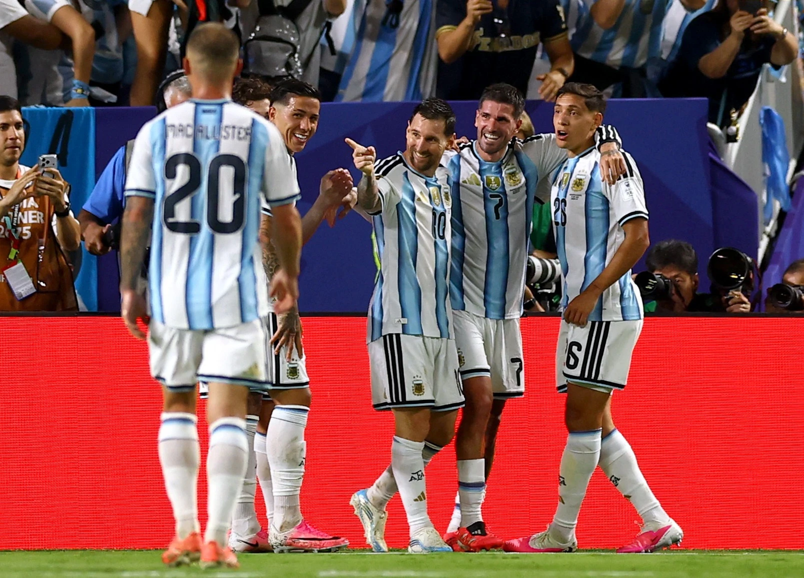 Messi anh 2
