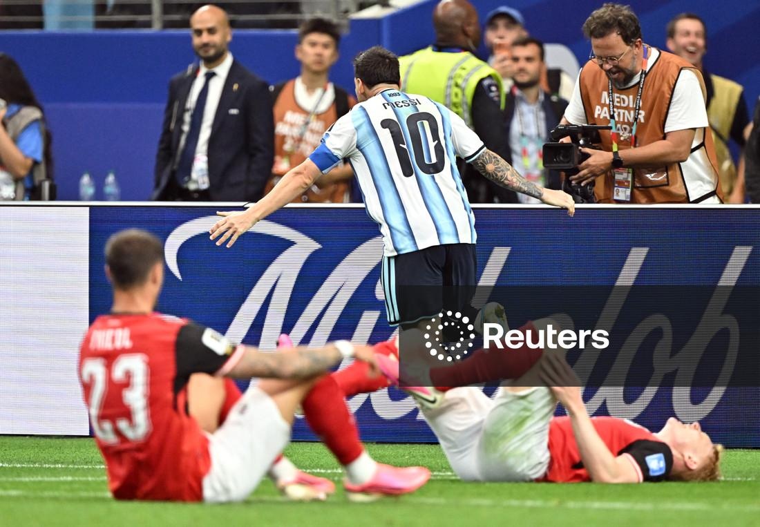 Chua ai ghi ban cho Argentina ngoai Messi hinh anh
