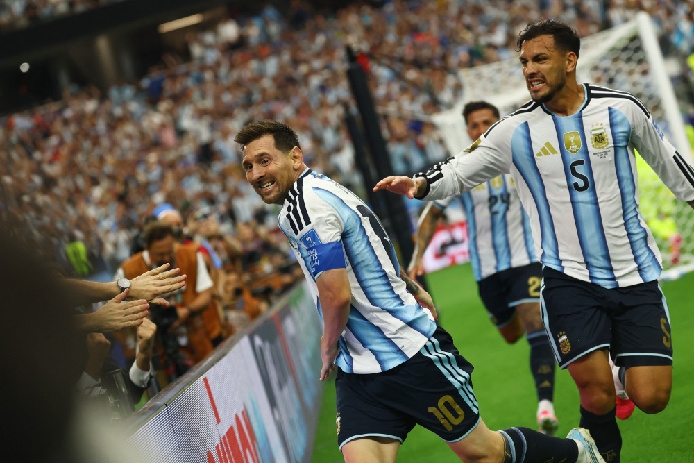 Argentina khong can vat kiet Messi hinh anh