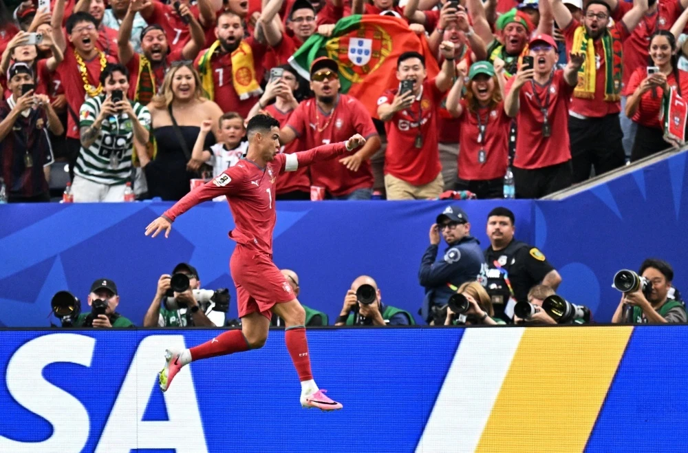 Ronaldo anh 1