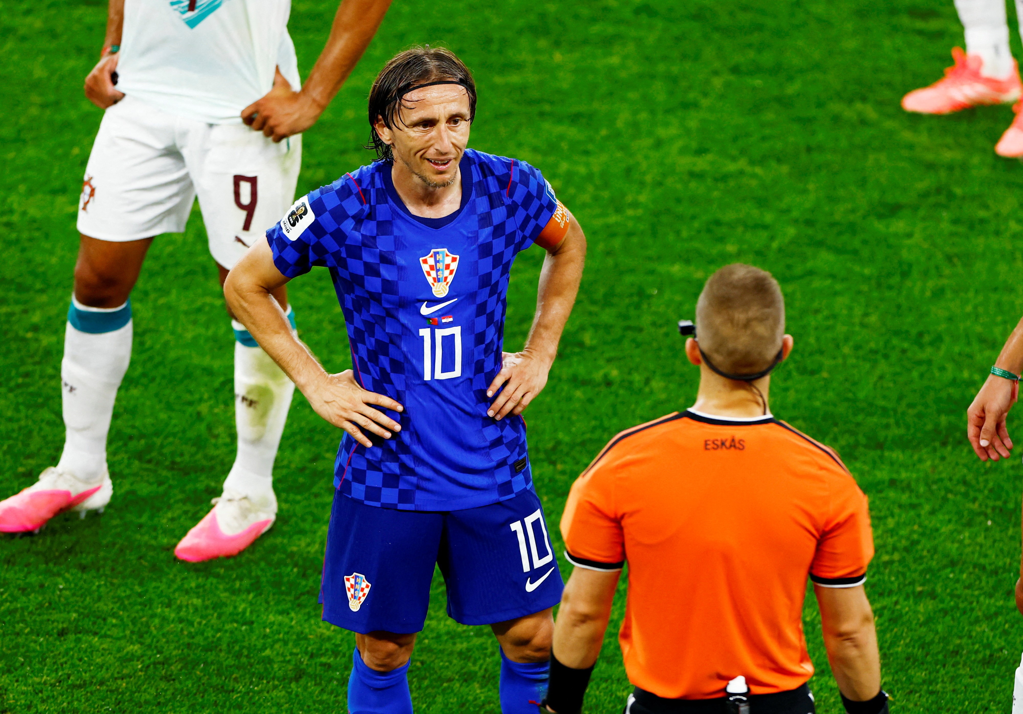 Nu cuoi chua chat cua Modric hinh anh