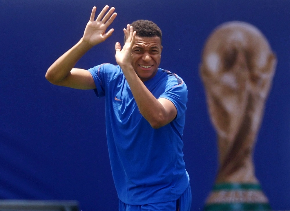 Mbappe săn khoảng trống, Yamal phá vòng vây