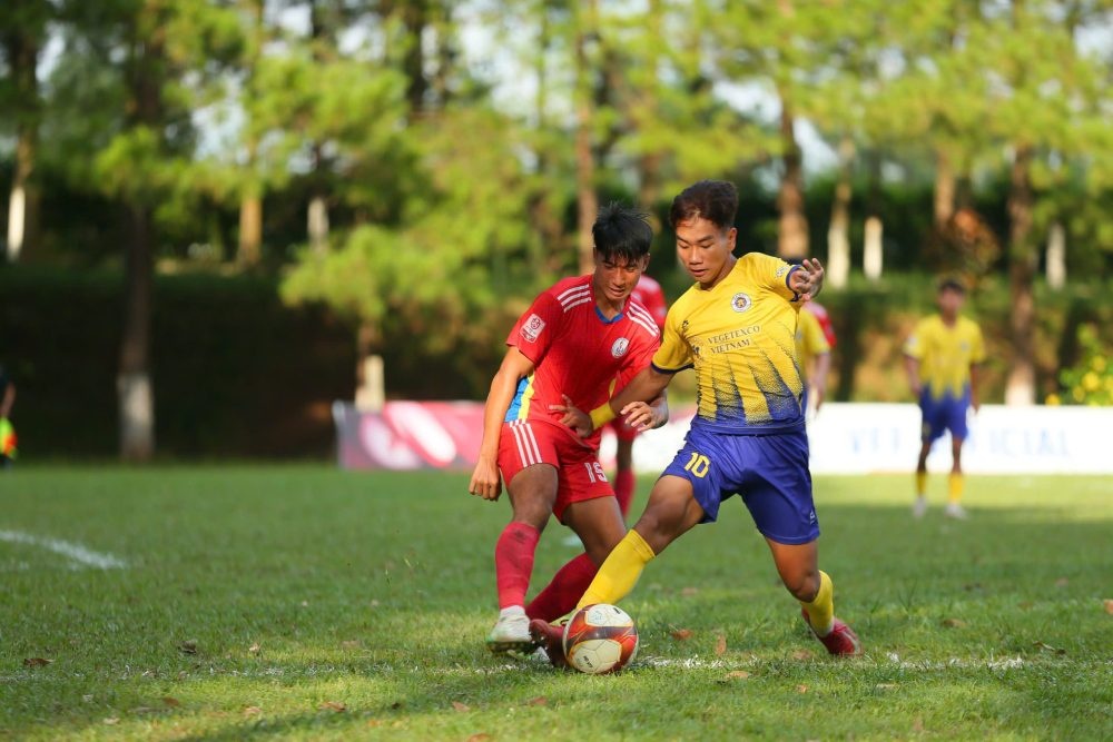Xác định 8 đội vào tứ kết U17 Quốc gia 2026
