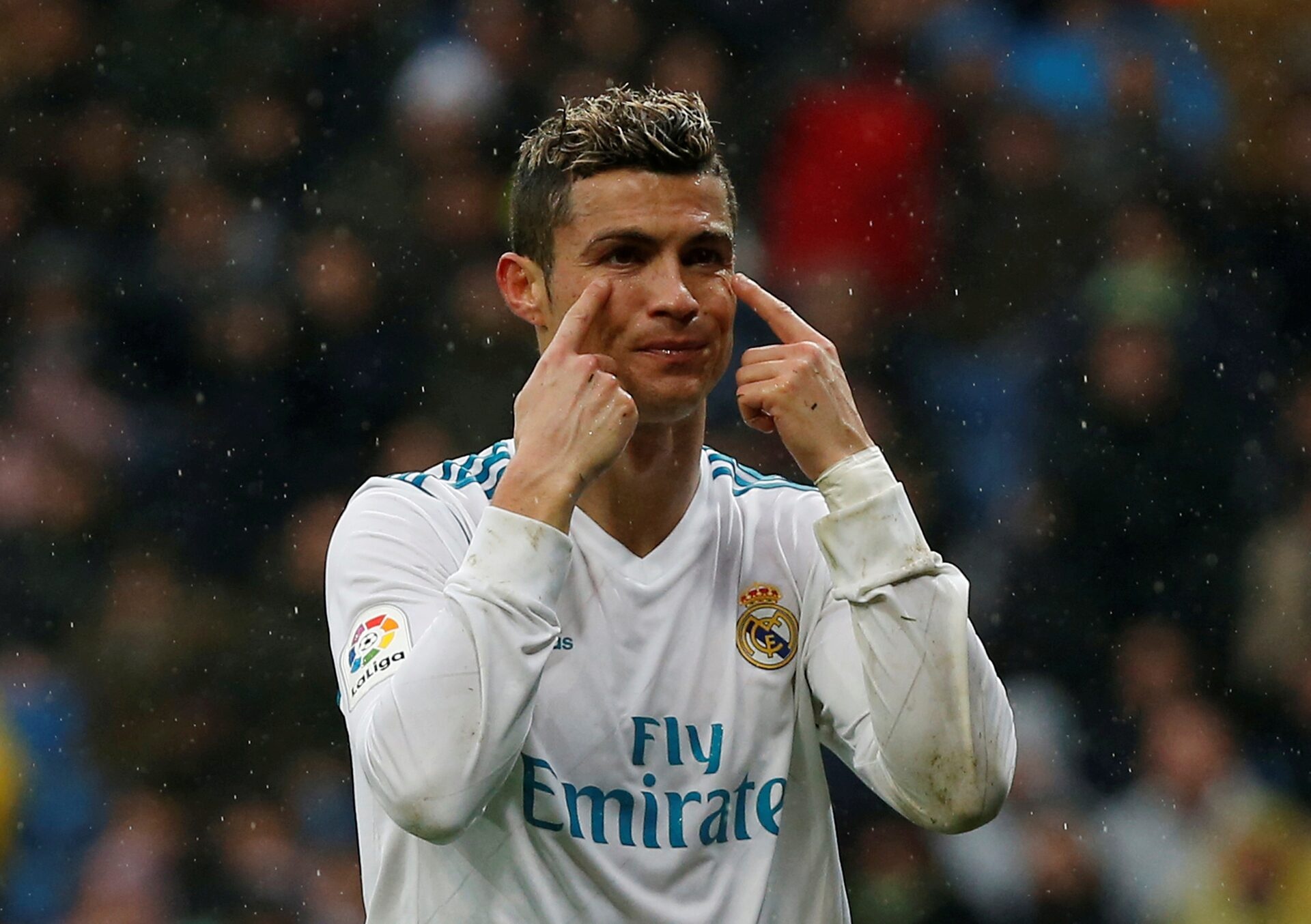 Ronaldo rơi khỏi top 4 thương vụ đắt nhất Real Madrid