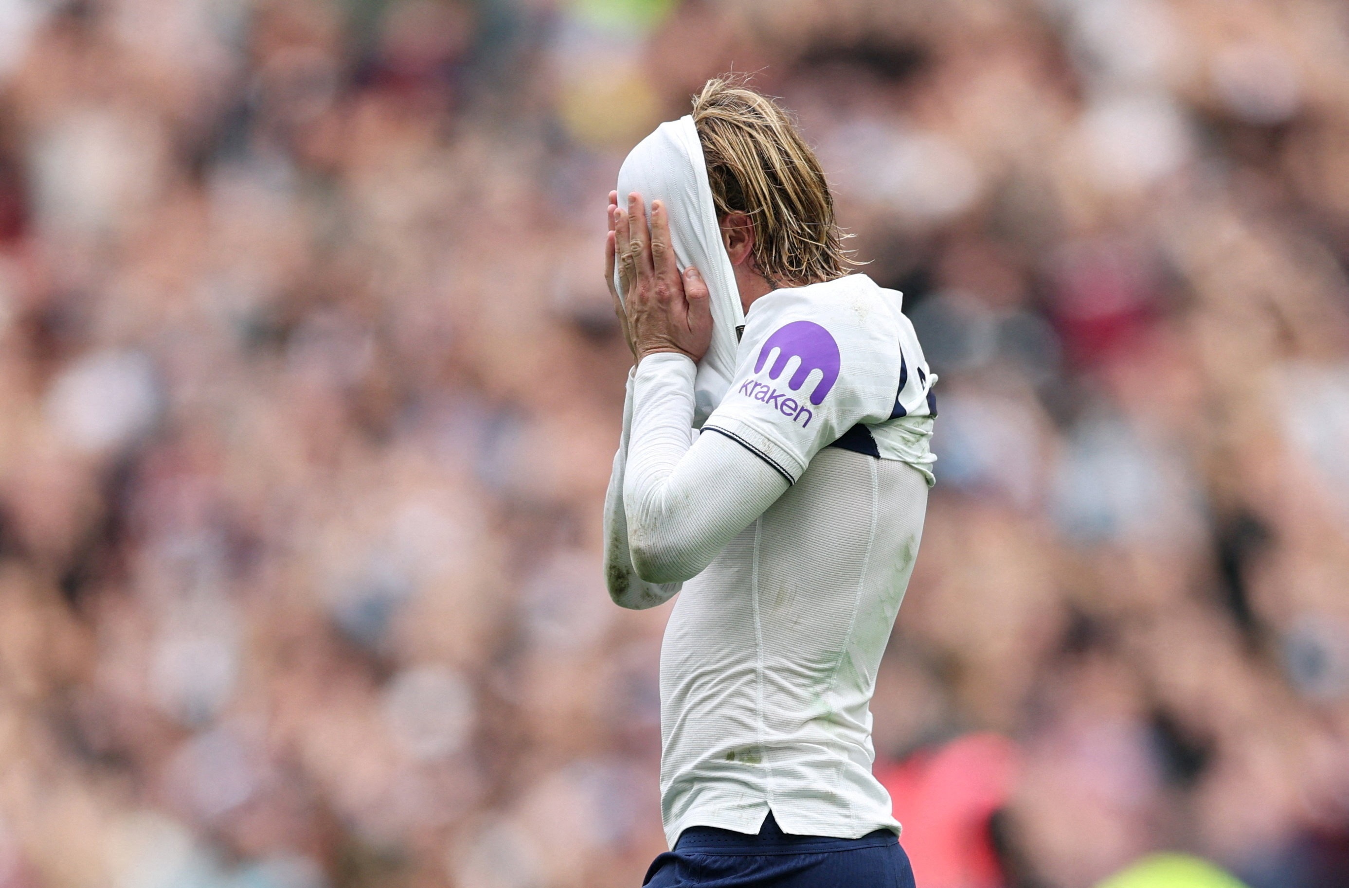 De Zerbi và nghịch lý 304,5 triệu bảng của Tottenham
