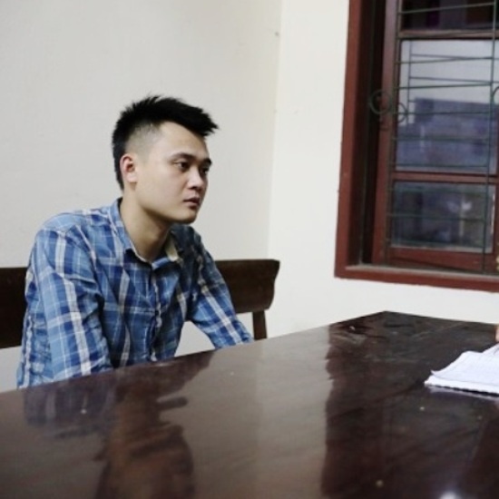 9X mang kiem di chem nguoi giai vay cho ban hinh anh