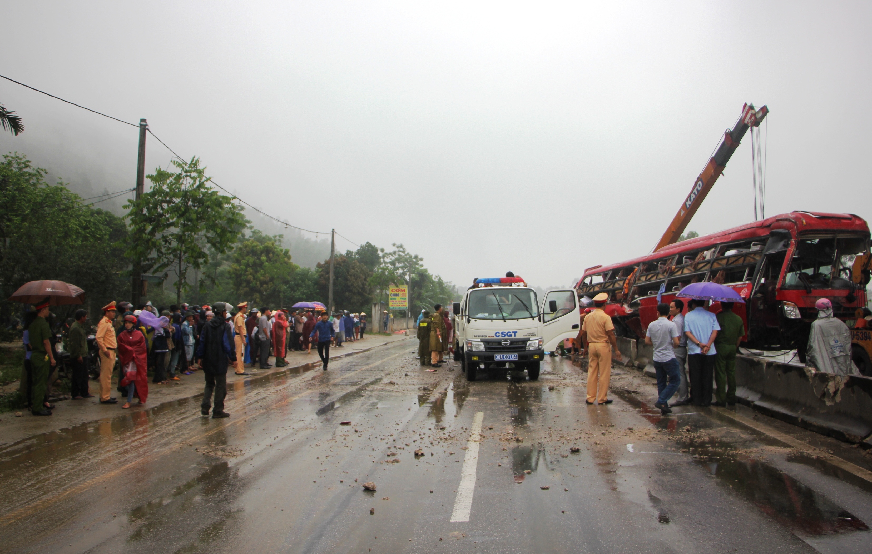 tai nan xe giuong nam anh 1
