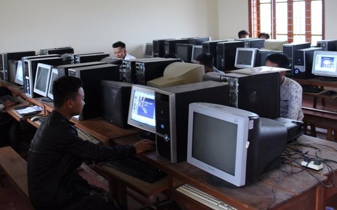 Xay truong hang chuc ty chi dao tao 49 hoc sinh hinh anh