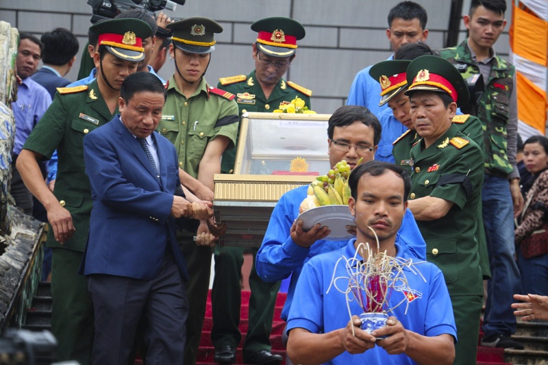 an táng hài cốt liệt sỹ ảnh 8 an tang hai cot liet sy anh 8