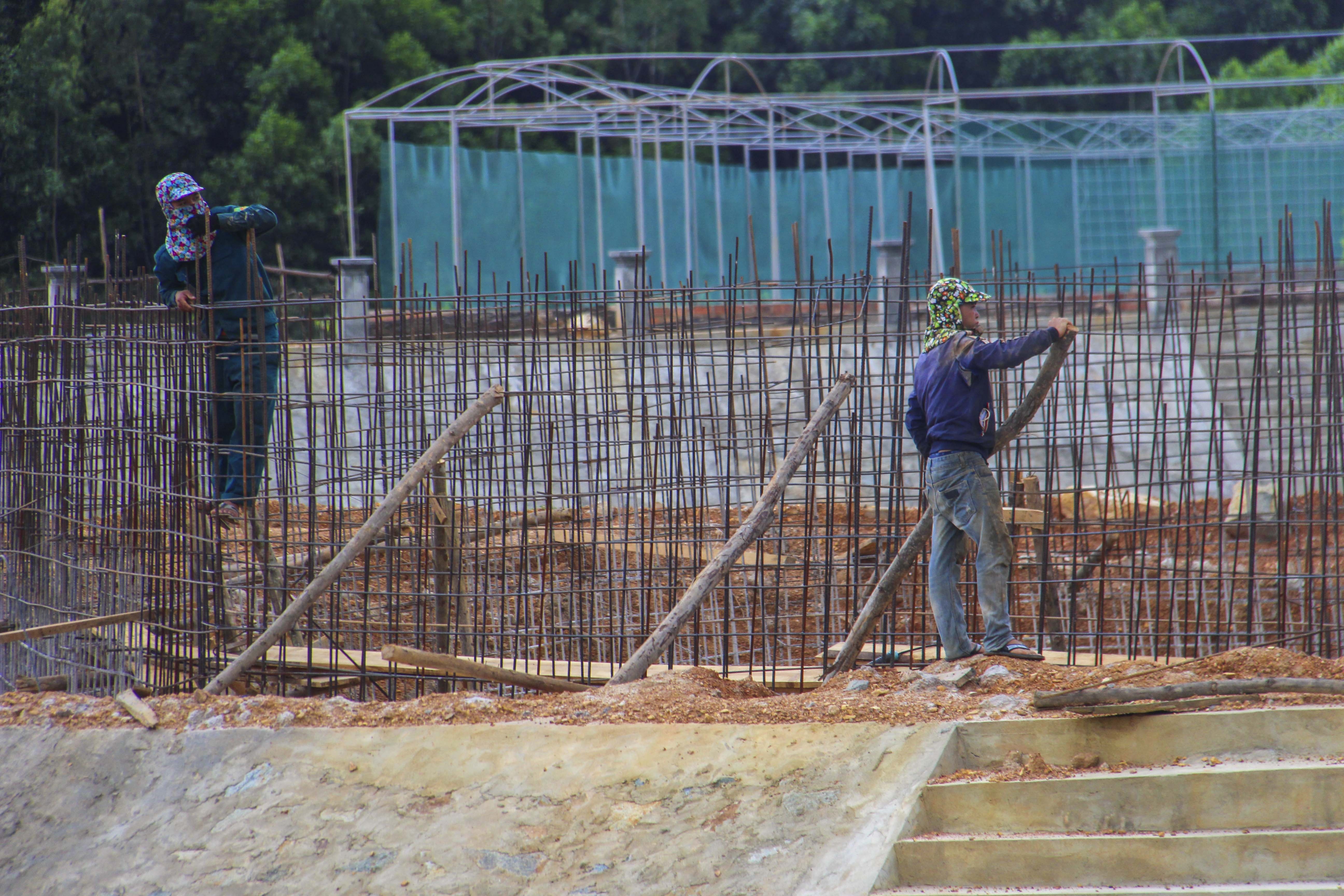 xay khu sinh thai khong phep anh 2