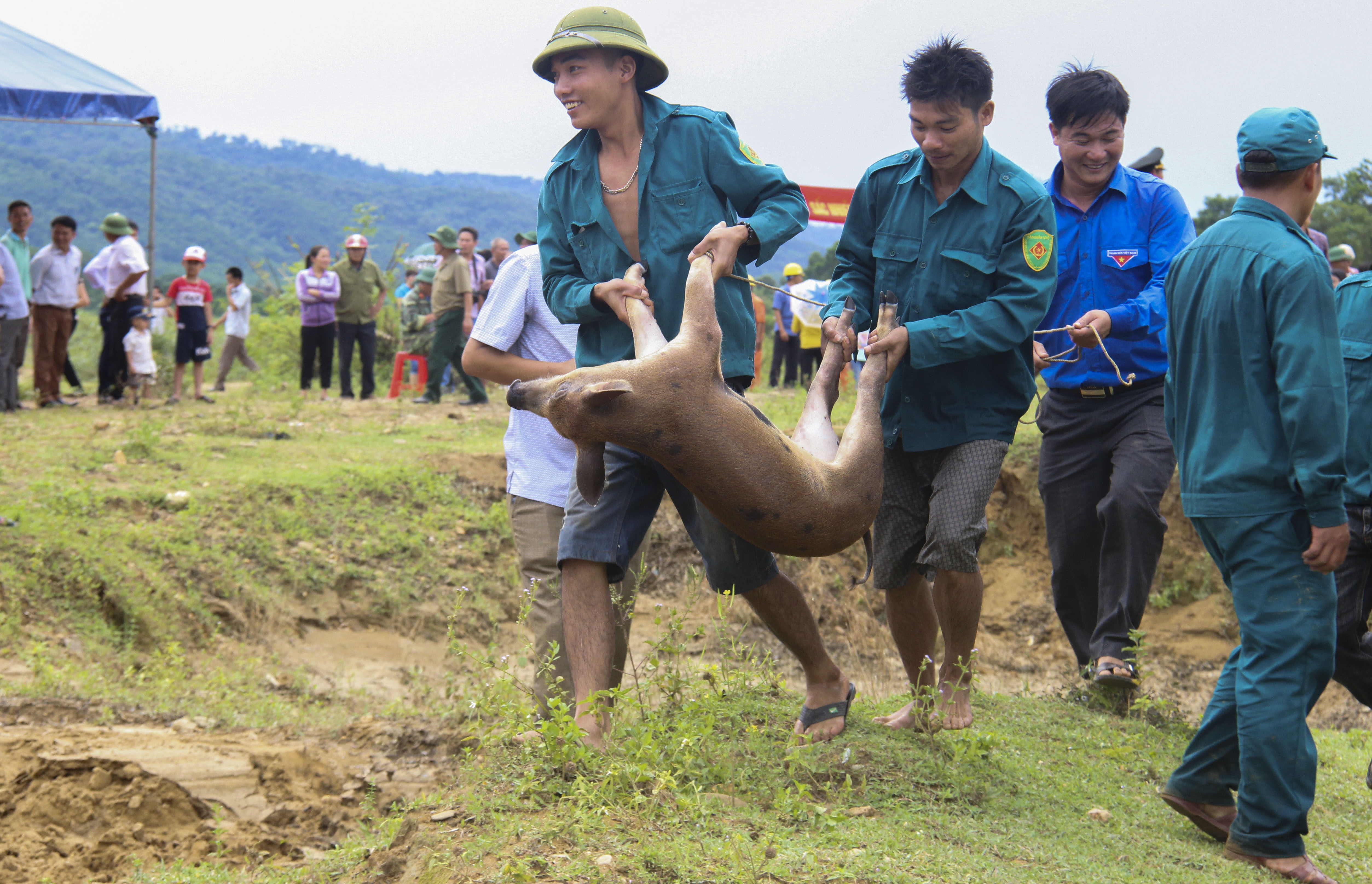 dien tap cuu ho lu lut anh 10