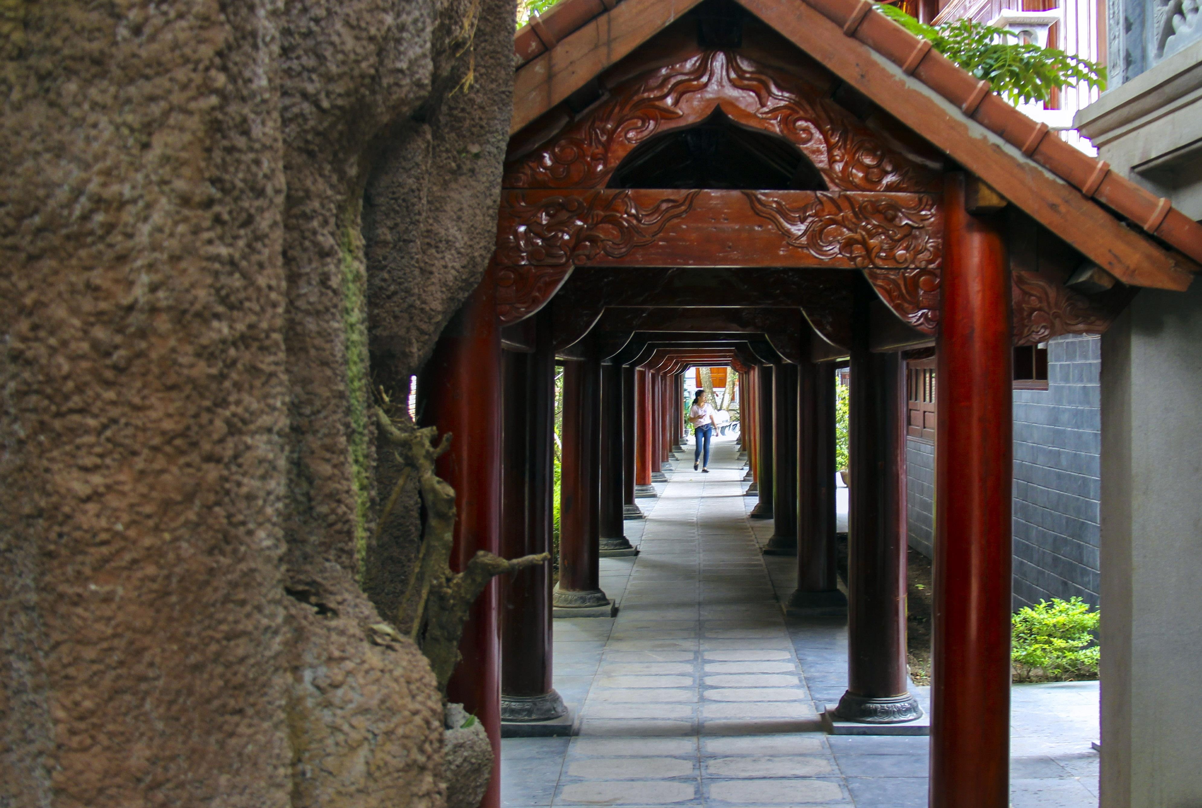 đền thờ họ 100 tỷ ở Hà Tĩnh ảnh 9 den tho ho 100 ty o Ha Tinh anh 9