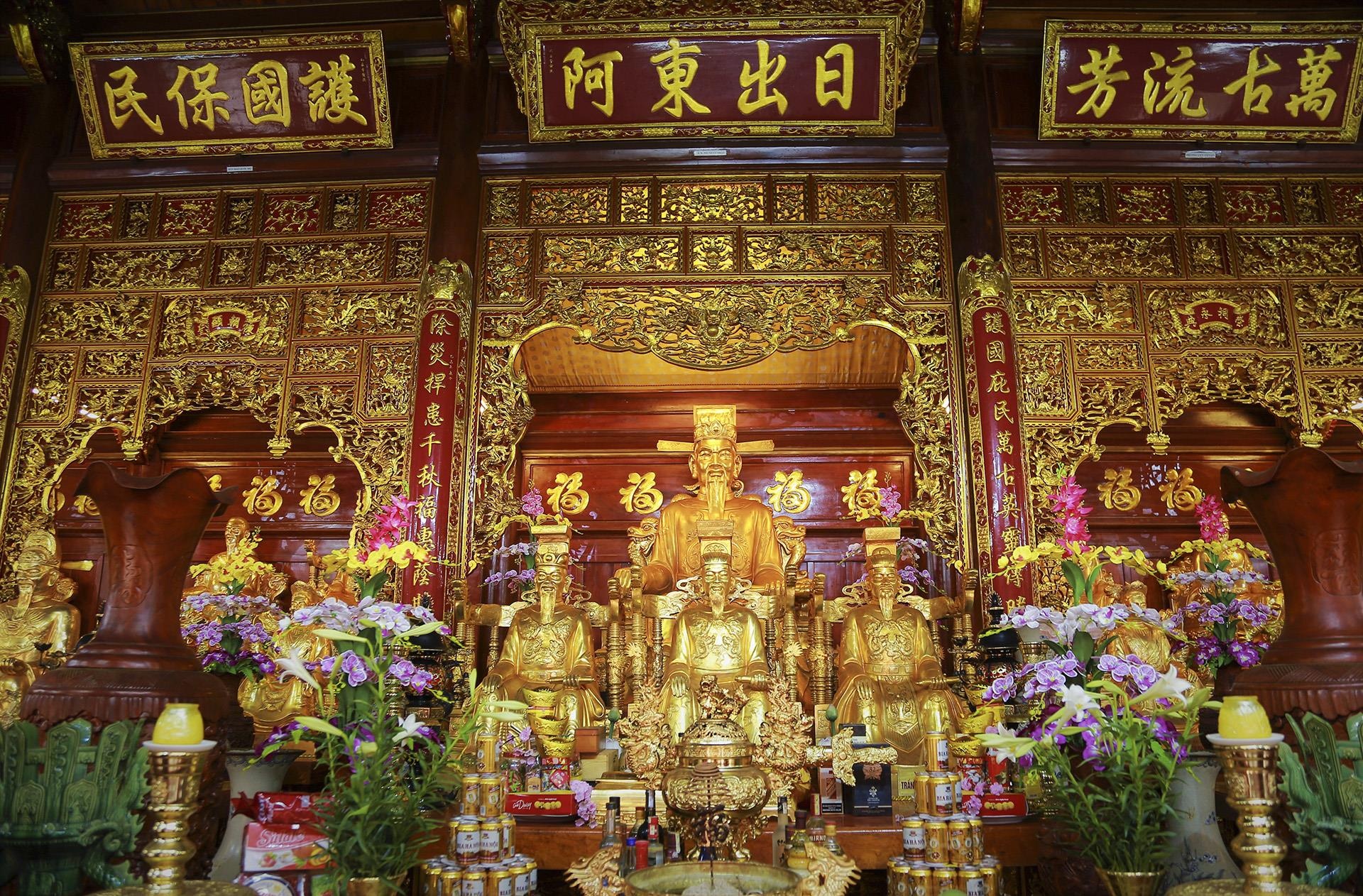 đền thờ họ 100 tỷ ở Hà Tĩnh ảnh 11 den tho ho 100 ty o Ha Tinh anh 11