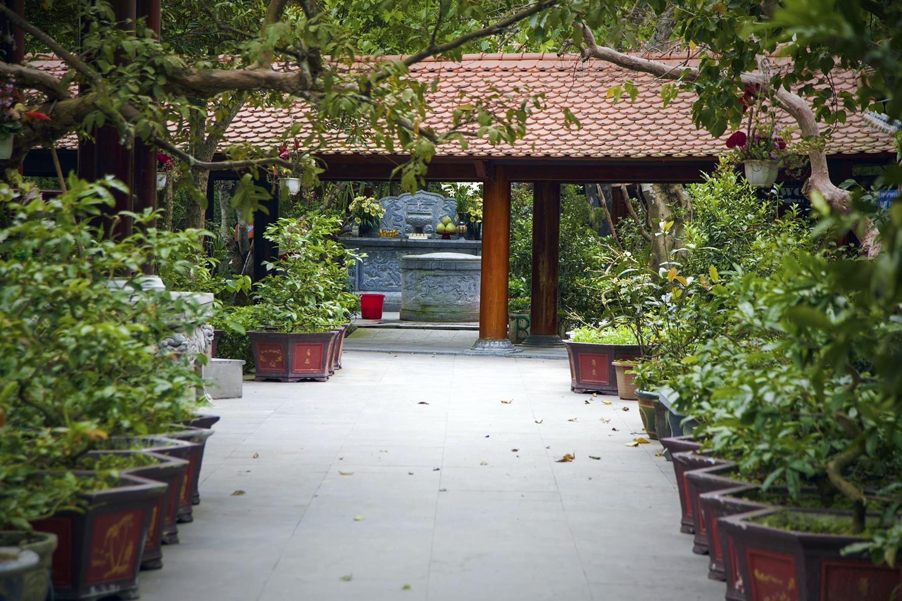 đền thờ họ 100 tỷ ở Hà Tĩnh ảnh 17 den tho ho 100 ty o Ha Tinh anh 17