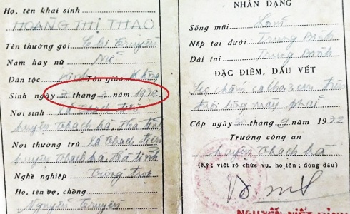 quan xa khai tu me anh 1