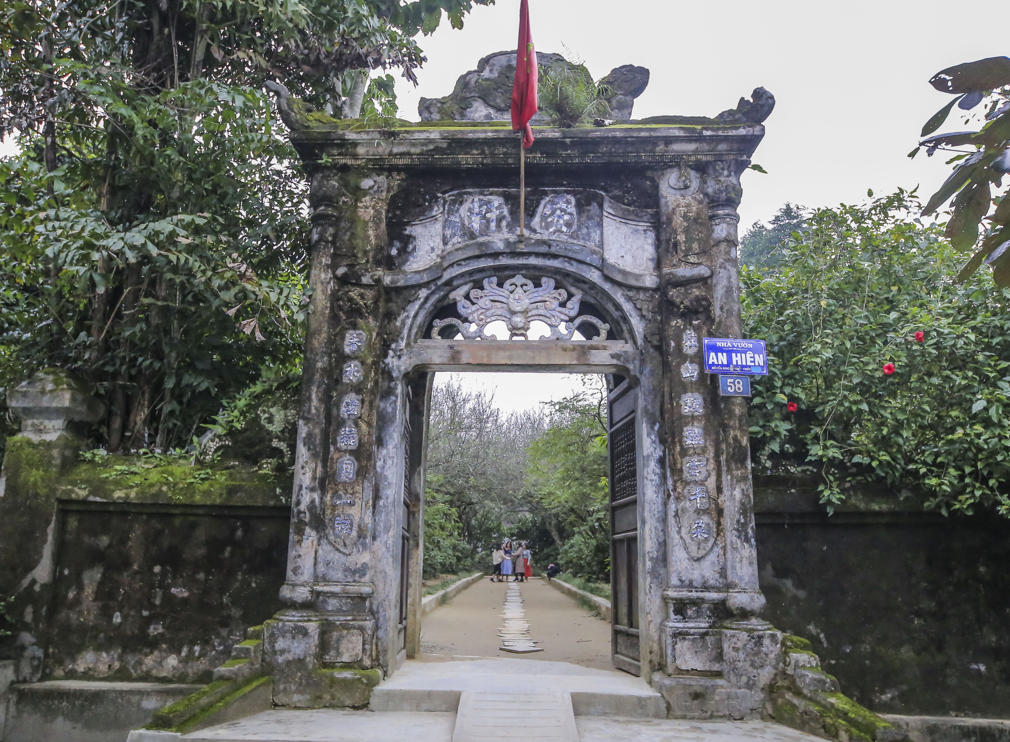 nha vuon 5.000 m2 co nhat xu Hue anh 1