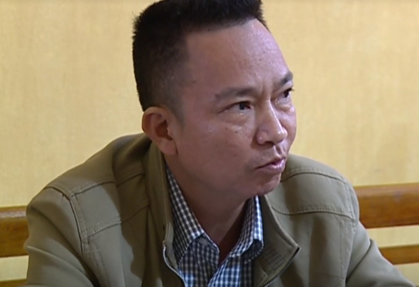 dùng súng dọa dân sau tai nạn ảnh 1 dung sung doa dan sau tai nan anh 1