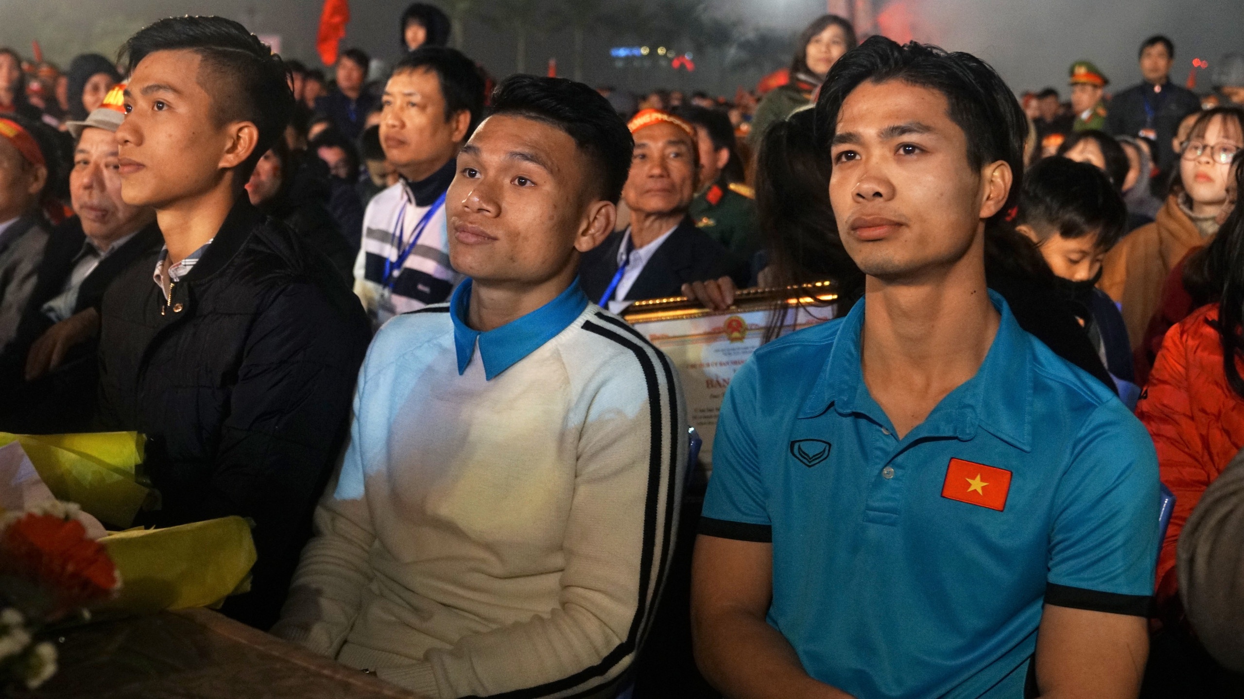 Me Cong Phuong noi viec con trai mac ao coc duoi cai ret 13 do C hinh anh