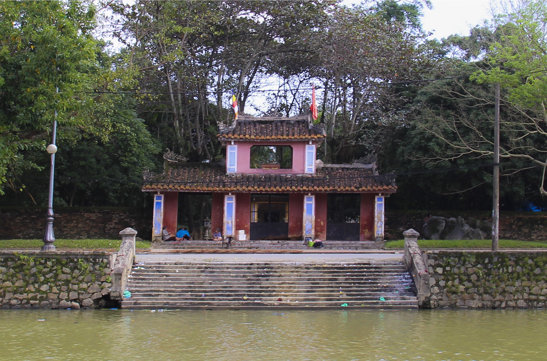 quoc tu trieu Nguyen o Hue anh 1