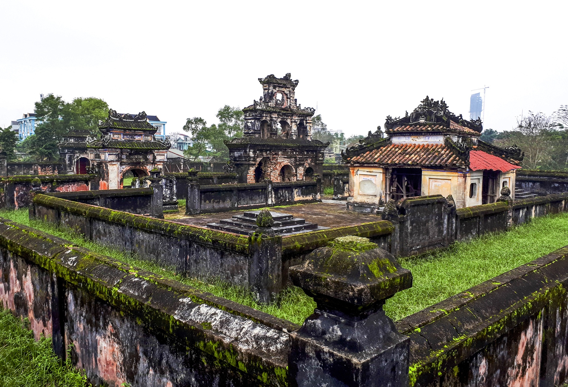 noi yen nghi 3 vi vua trieu Nguyen anh 10