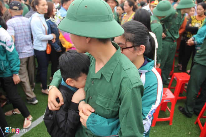 thanh nien Ha Tinh nhap ngu anh 13