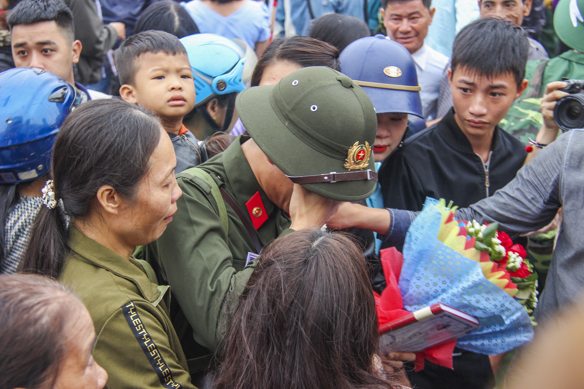 thanh nien Ha Tinh nhap ngu anh 4