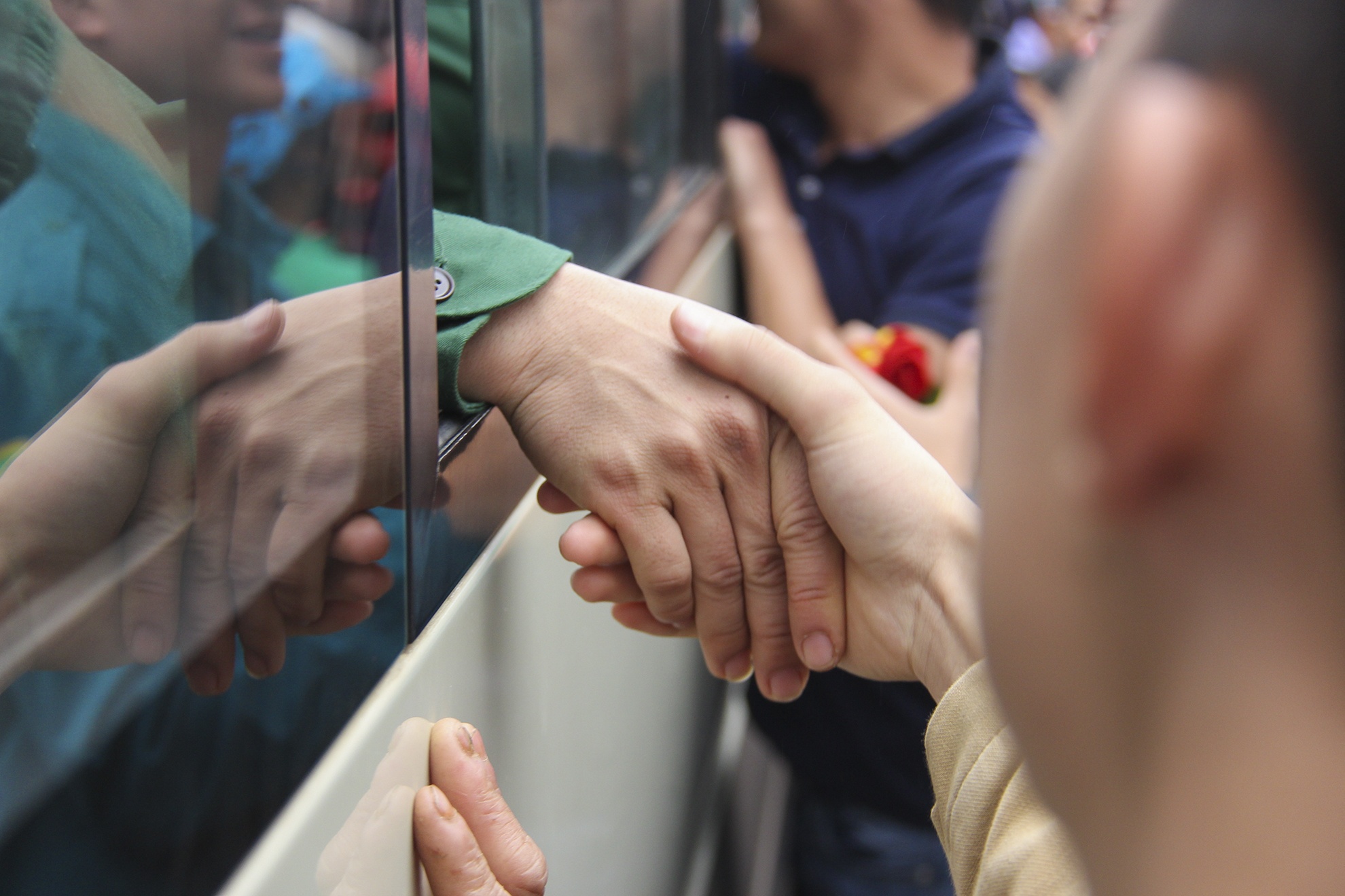 thanh nien Ha Tinh nhap ngu anh 10