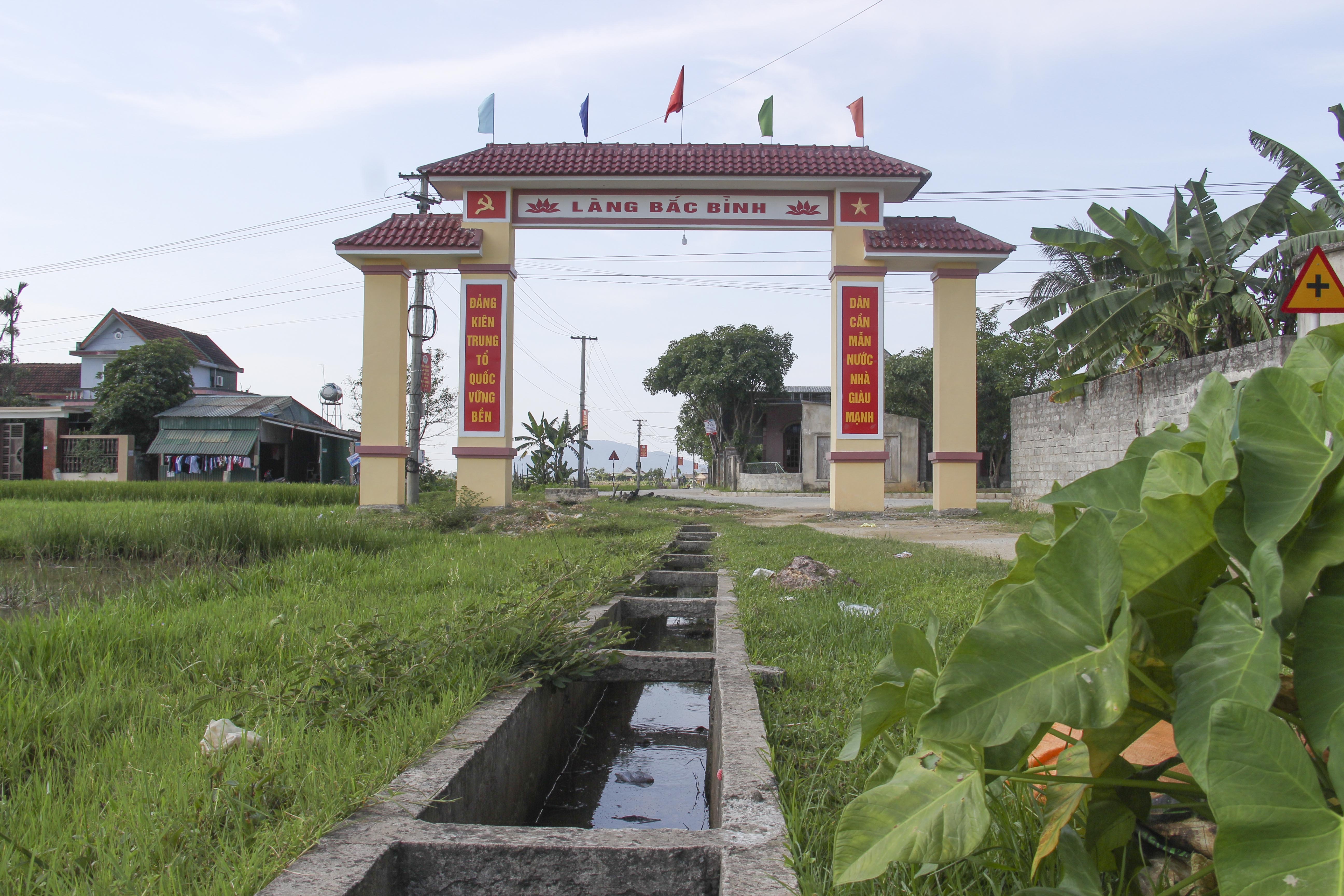 cong lang xay giua muong nuoc anh 2