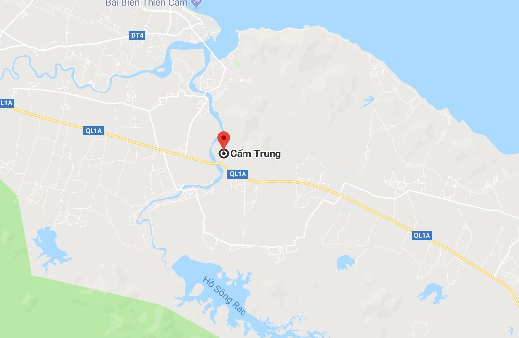 oto bien xanh gay tai nan anh 3