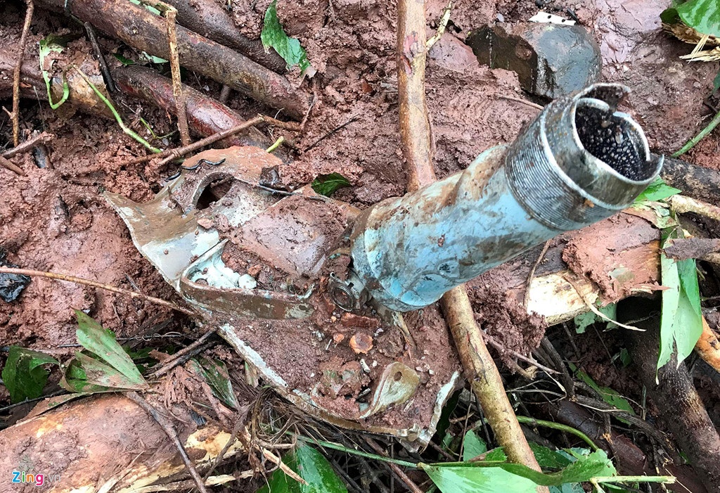 lễ tang phi công Su-22 ảnh 2 le tang phi cong Su-22 anh 2