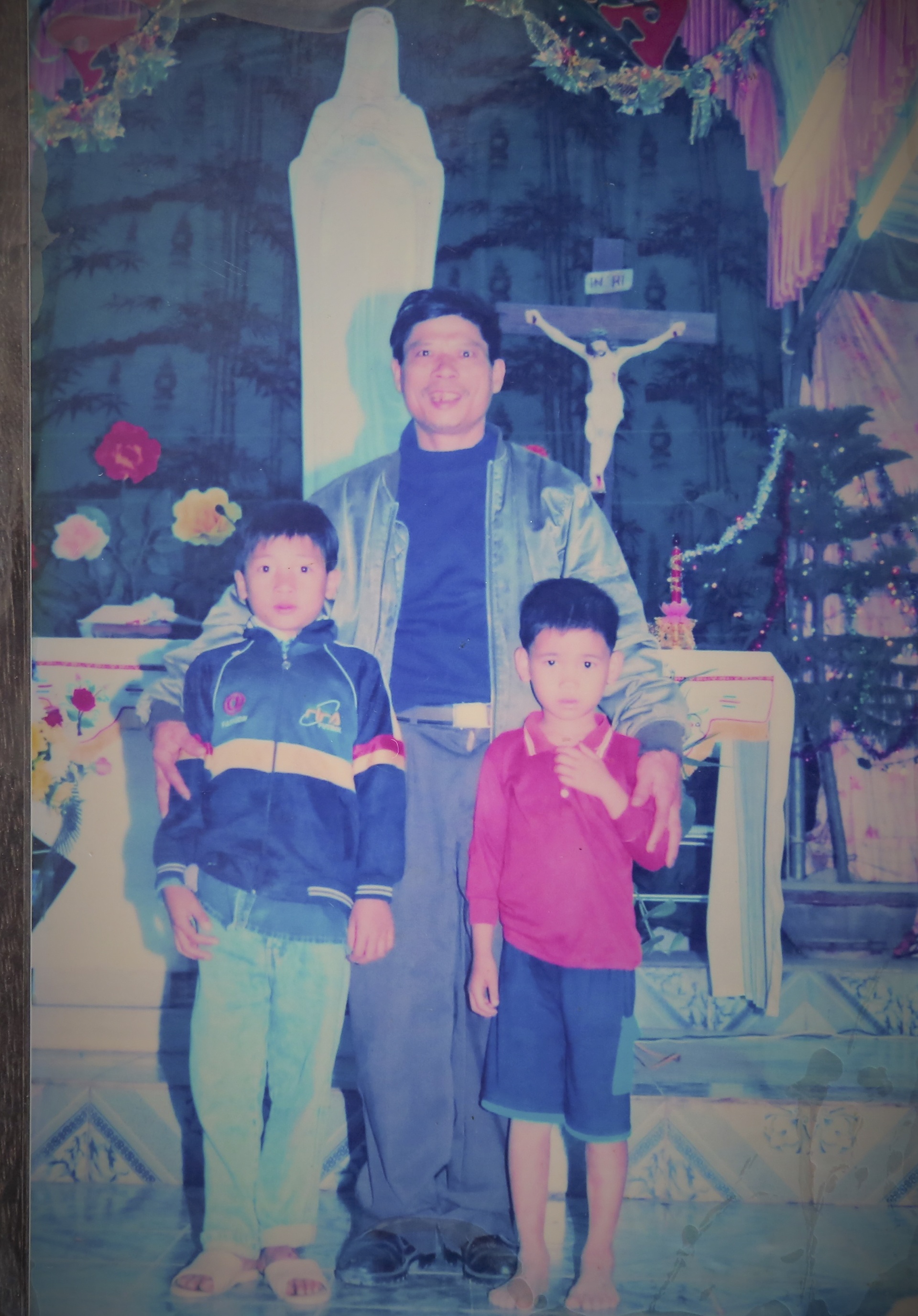 tuoi tho hau ve Bui Tien Dung anh 4