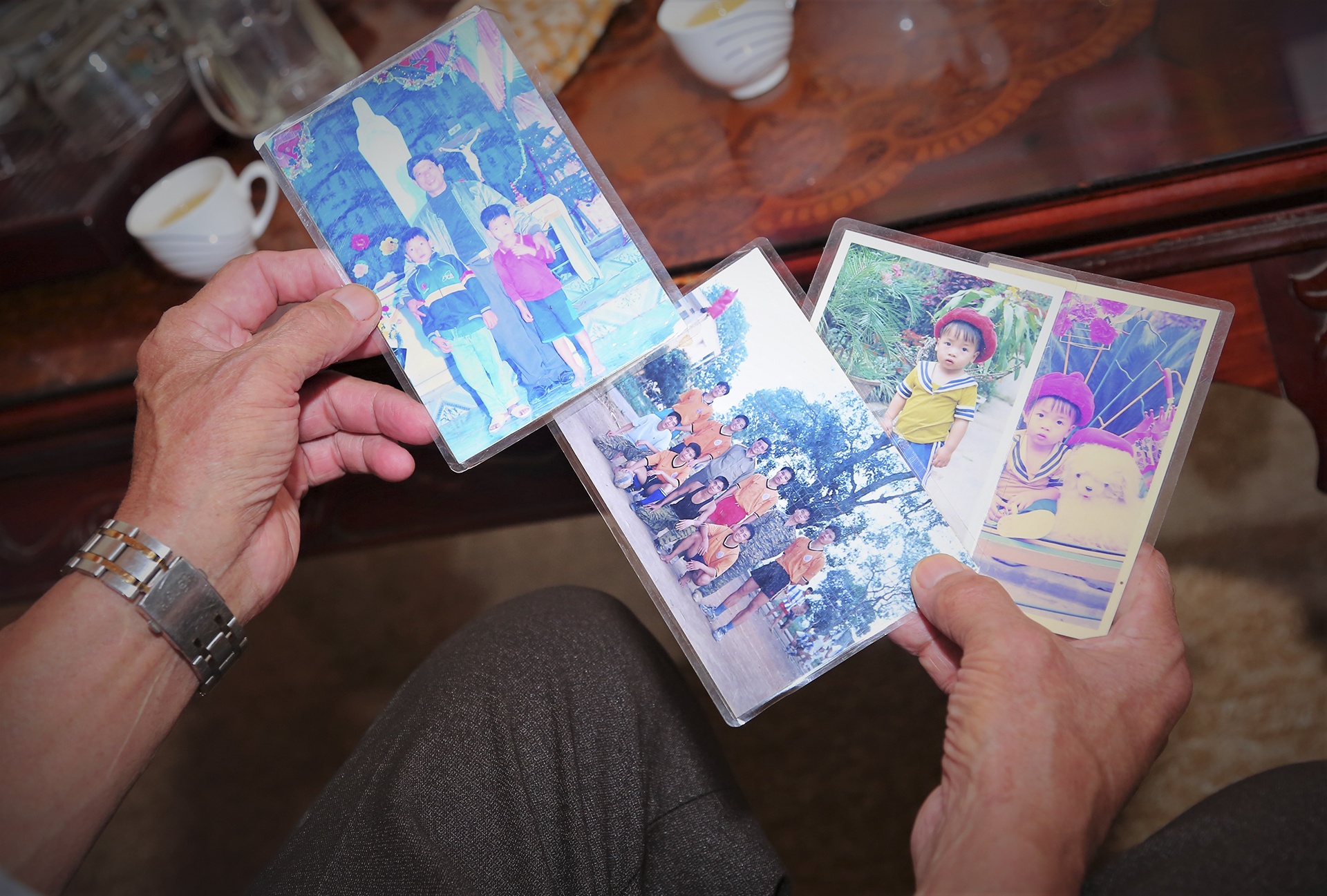 tuoi tho hau ve Bui Tien Dung anh 2