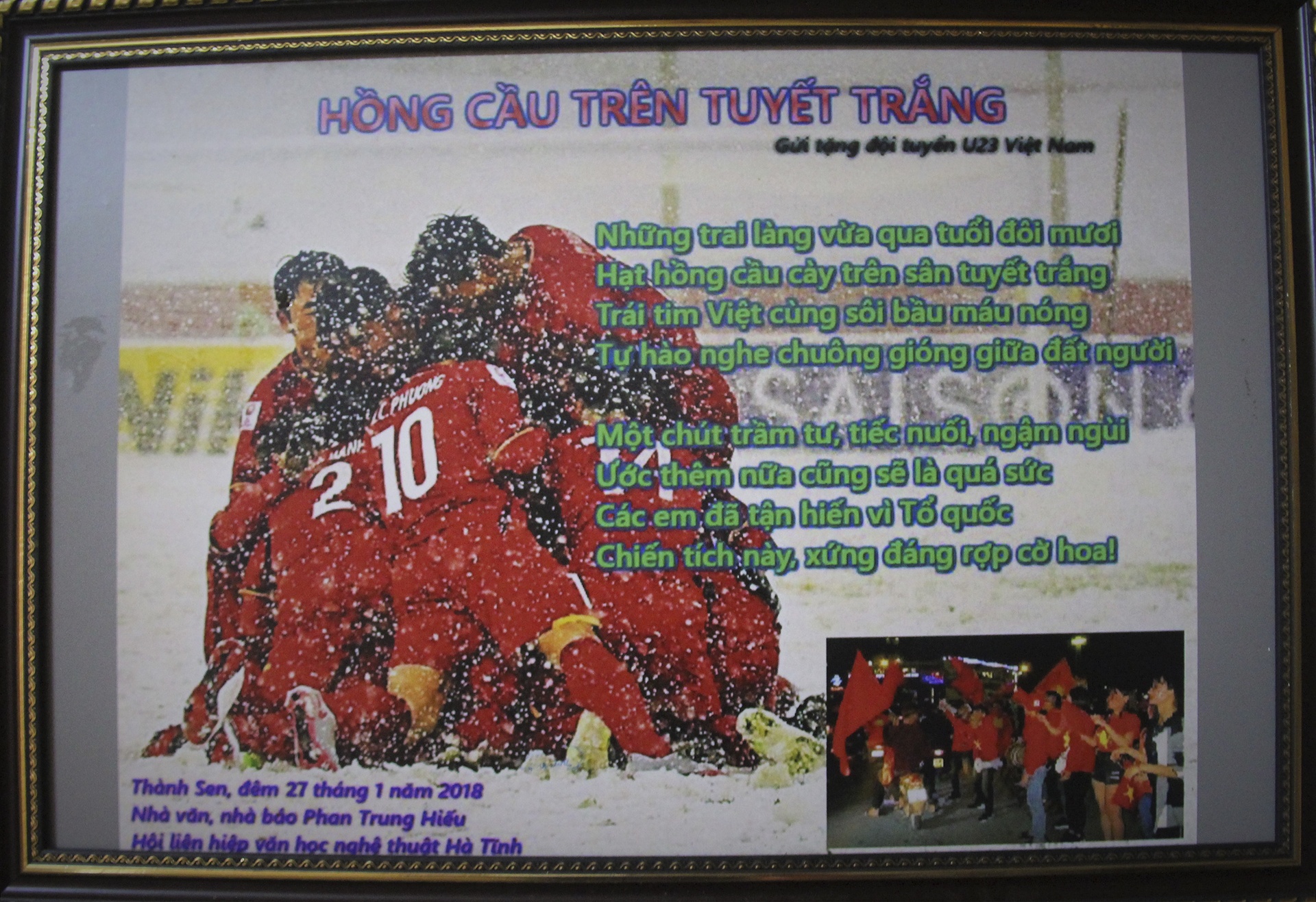 tuoi tho hau ve Bui Tien Dung anh 9