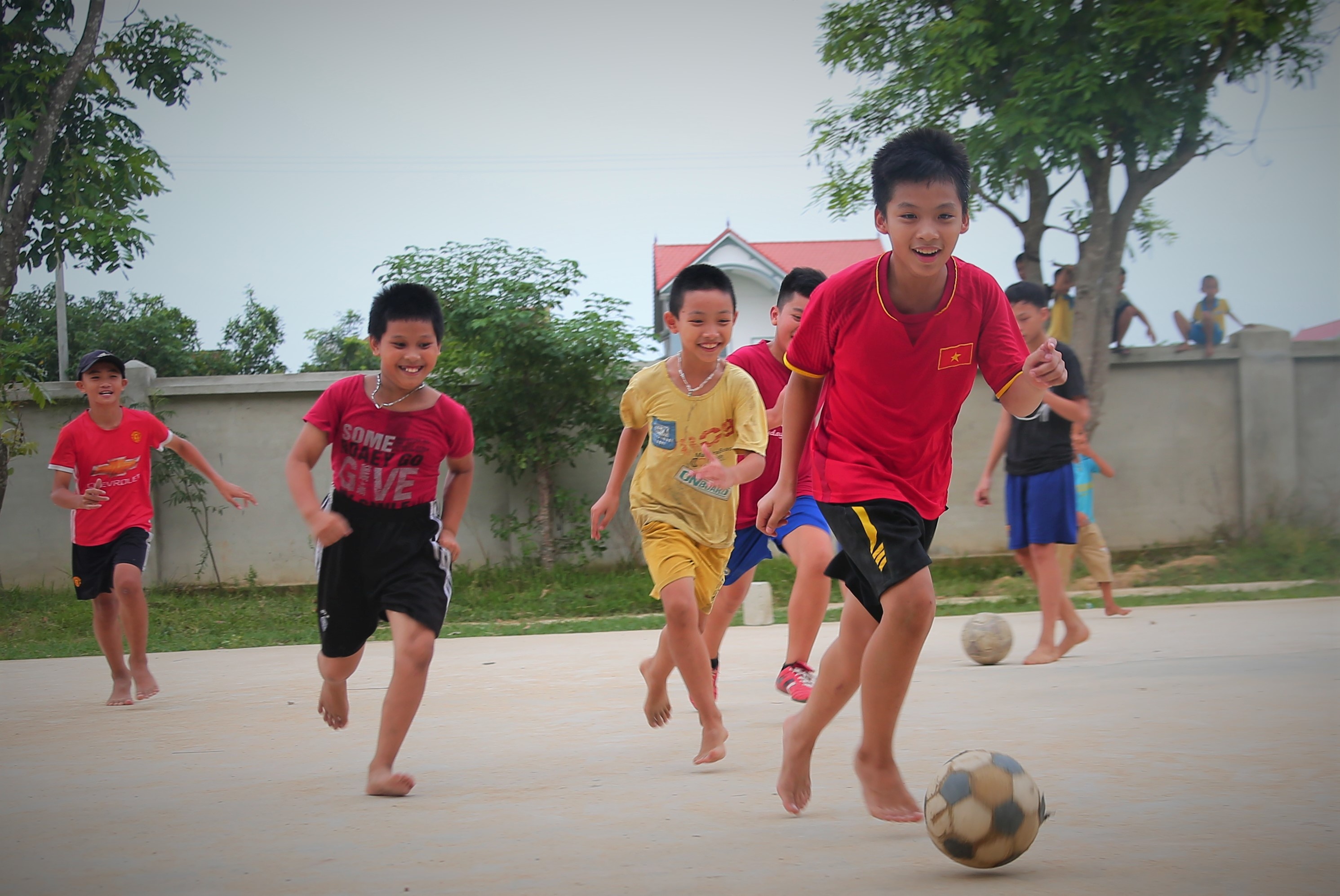 HLV 'lang' bat ngo khi phat hien tai nang cua hau ve Tien Dung hinh anh