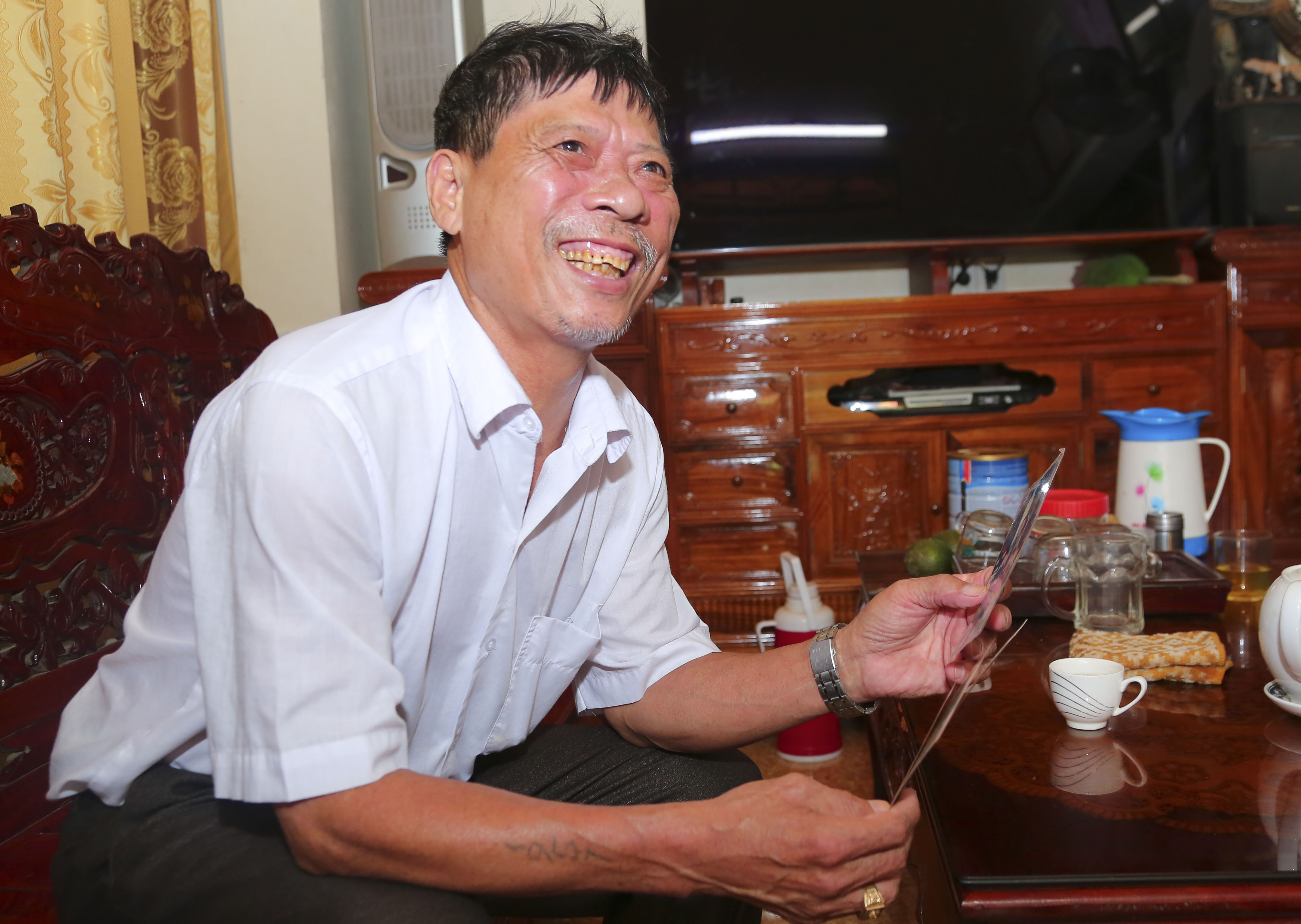 Bo hau ve Tien Dung: 'Neu phai da luan luu, toi mong con da qua cuoi' hinh anh