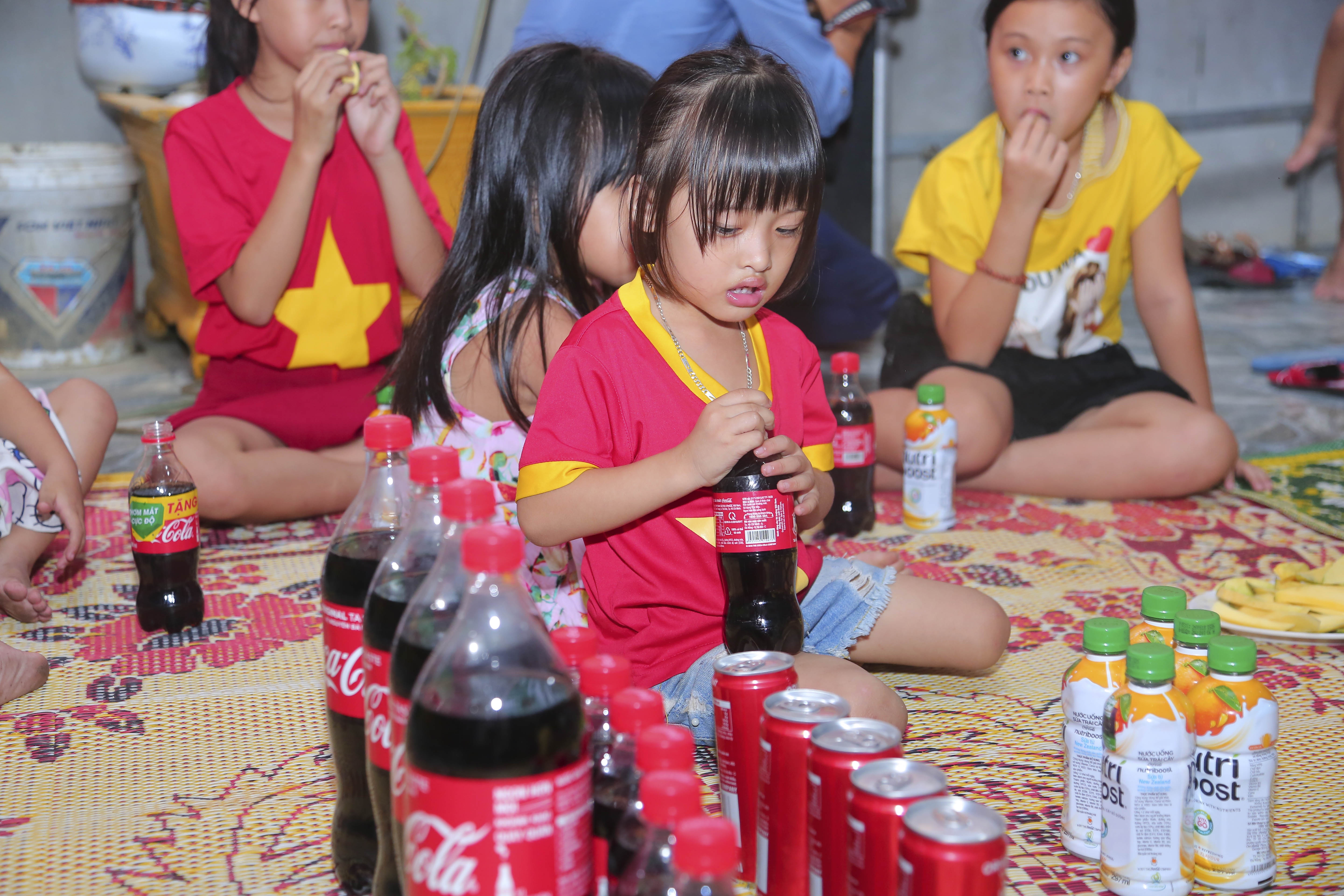 khong khi que nha hau ve Bui Tien Dung anh 8