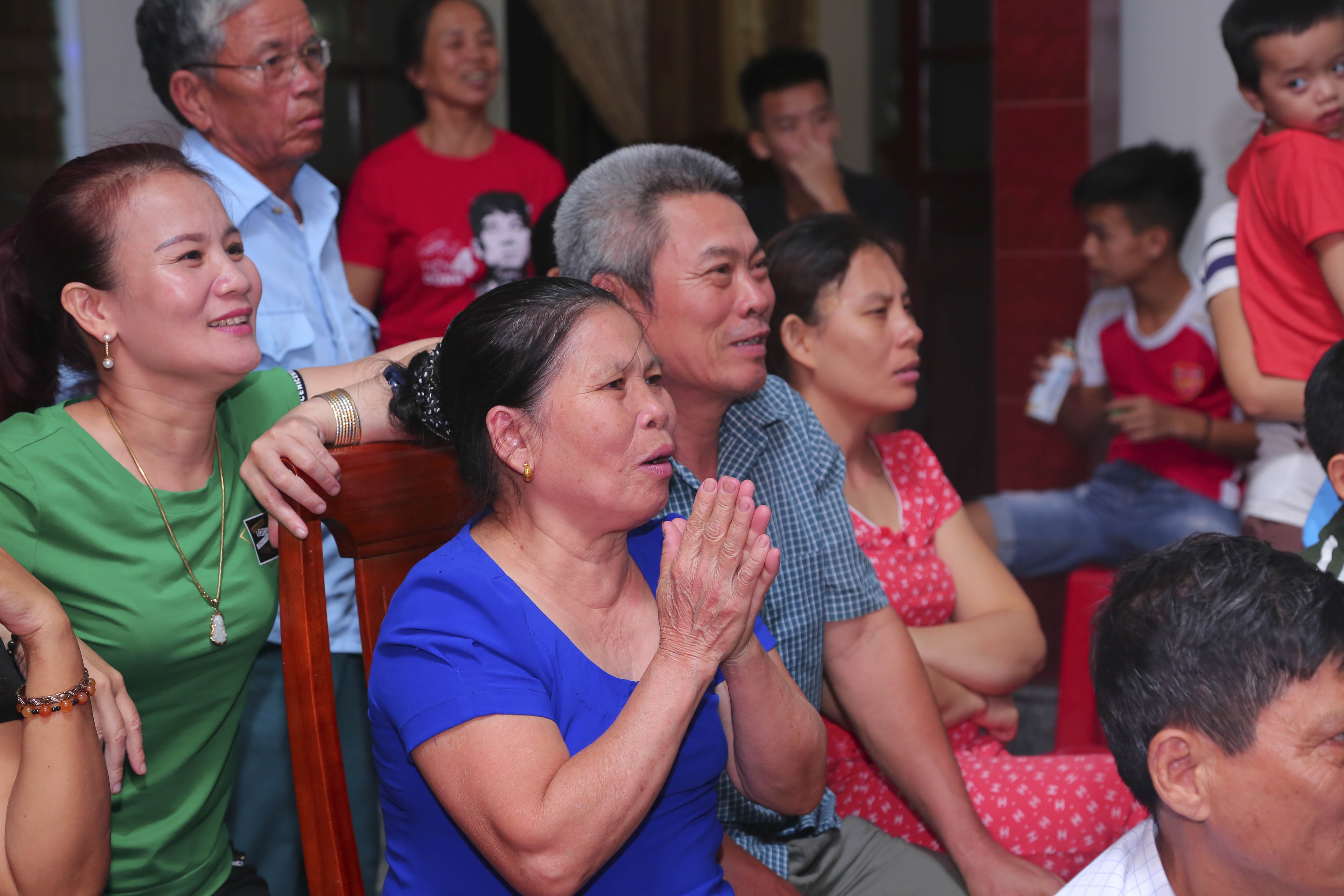 khong khi que nha hau ve Bui Tien Dung anh 9