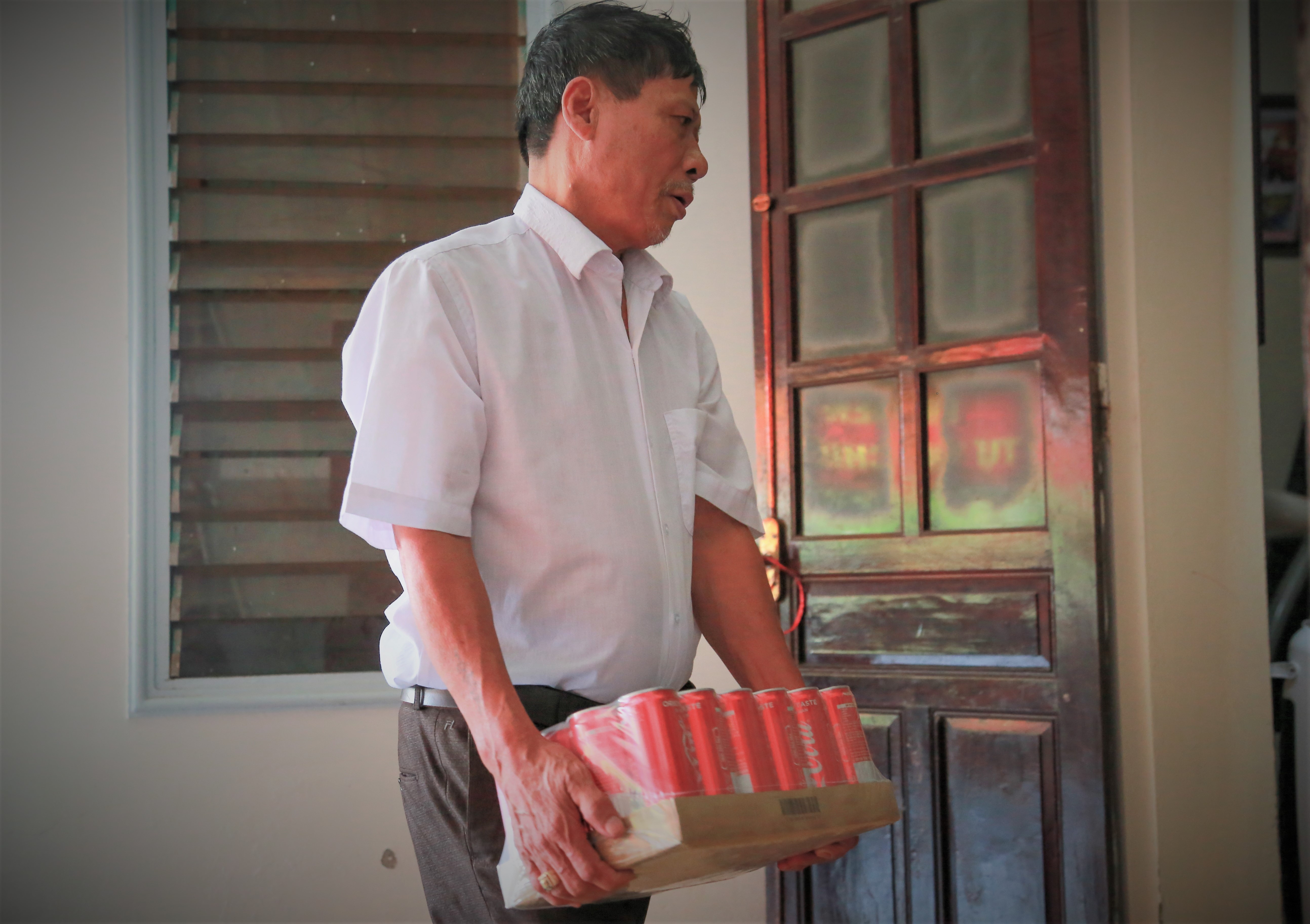 que nha hau ve Bui Tien Dung cho xem tu ket anh 1