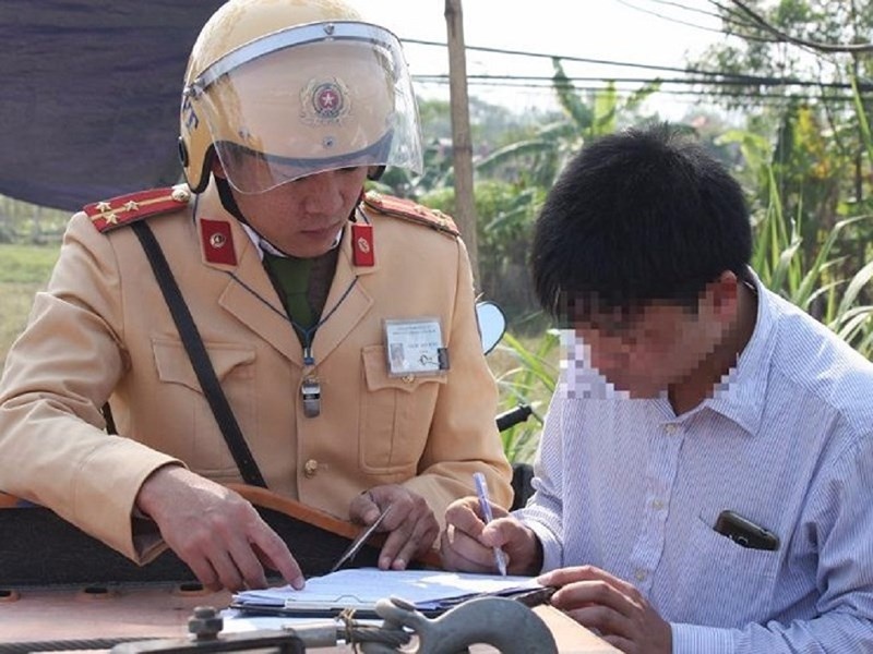 tru diem giay phep lai xe anh 1